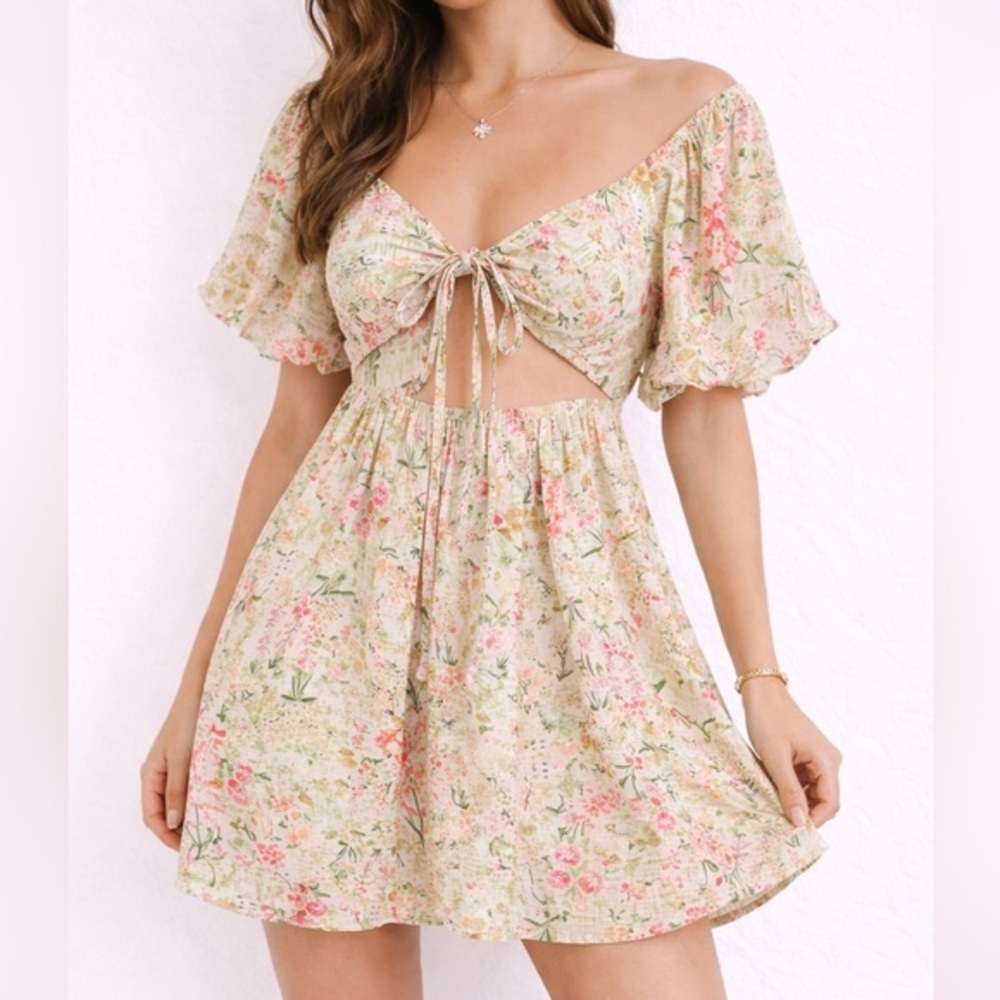 Meet Me in Santorini Floral Cutout Tie‎ Front Mini Dress L Resort